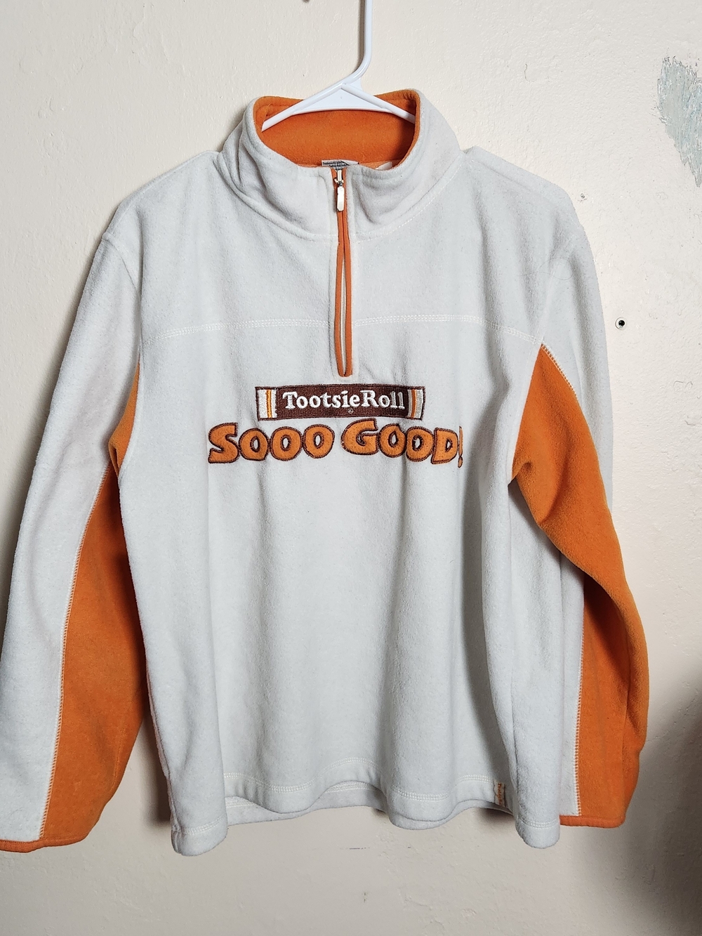 Men's White & Orange Half-Zip Fleece Pullover